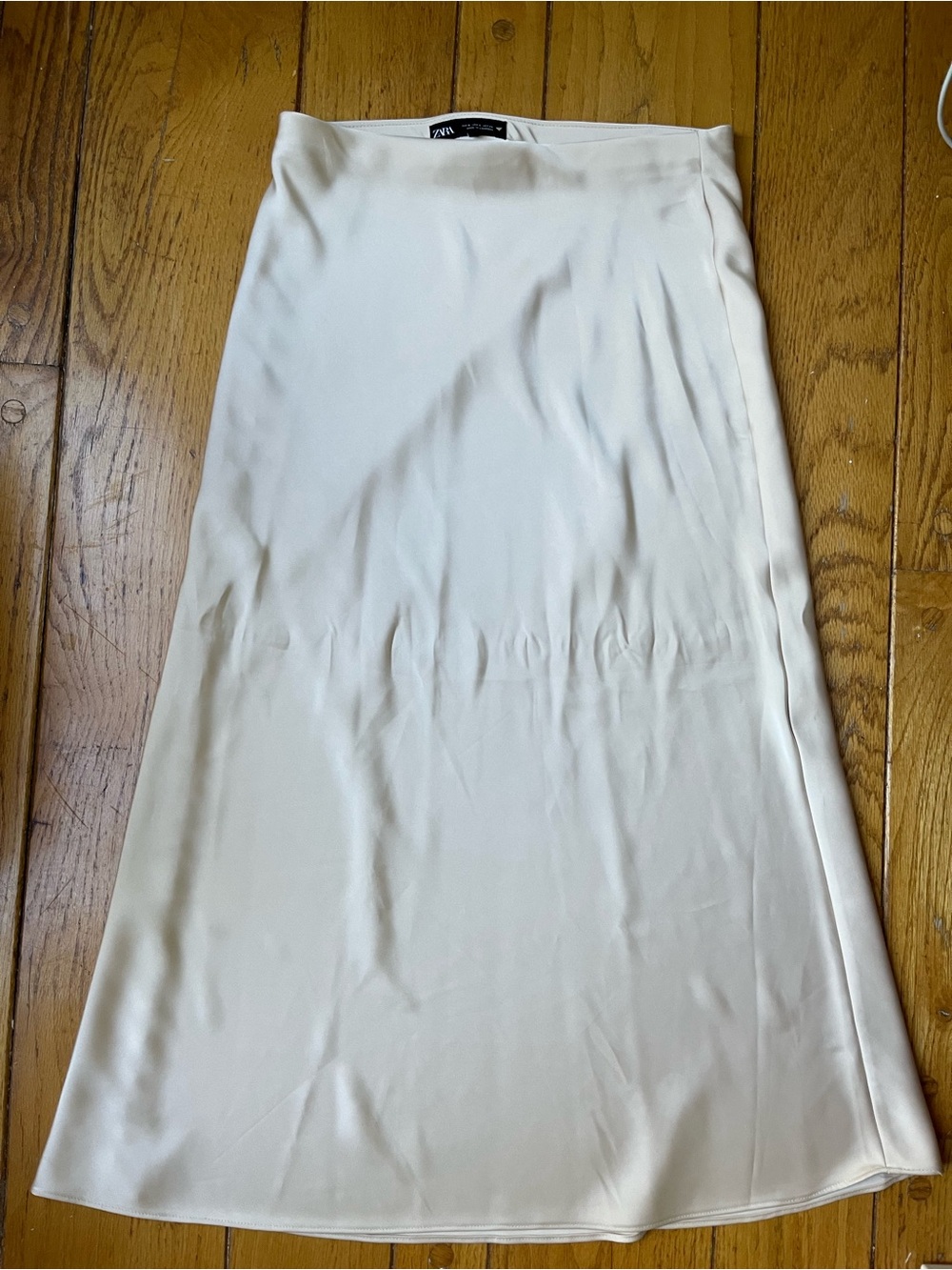 SATIN EFFECT MIDI SKIRT Cream Ivory ZARA Size S - Picture 3 of 4